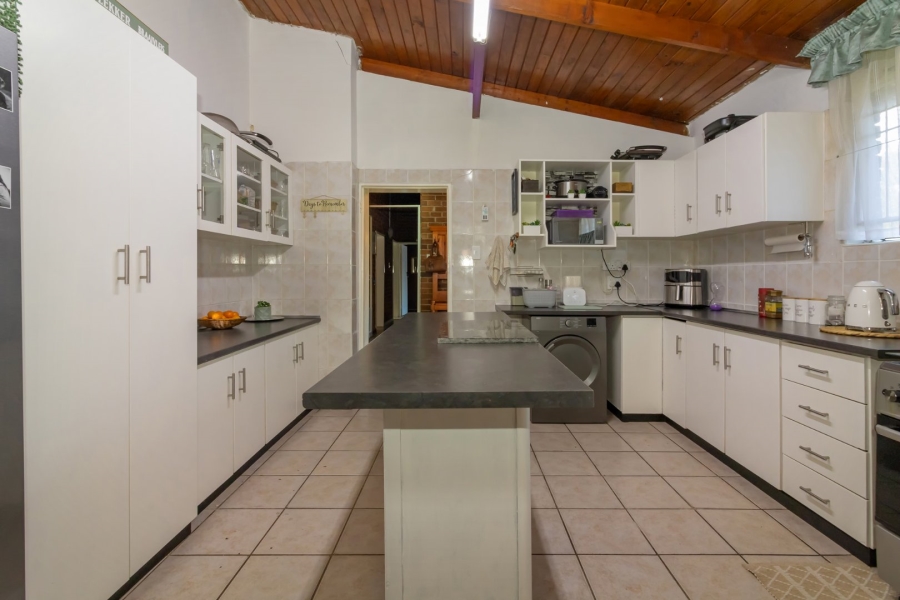 3 Bedroom Property for Sale in Wilgenhof Free State